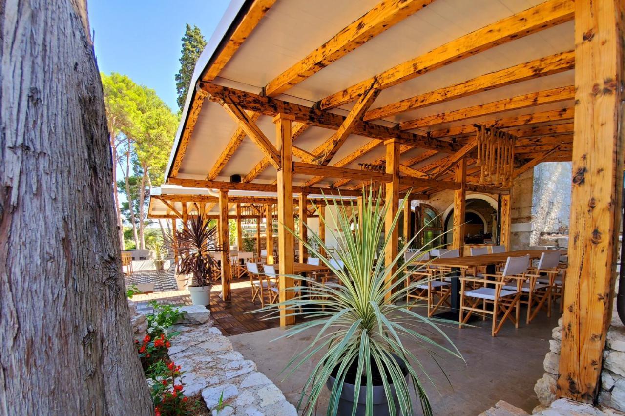 Porton Nature Hideouts Ровінь Екстер'єр фото